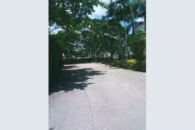 9727 N New River Canal Road #629, Plantation, FL 33324 - Photo 31