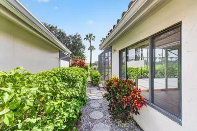 15441 Strathearn Drive, Delray Beach, FL 33446 - Photo 7