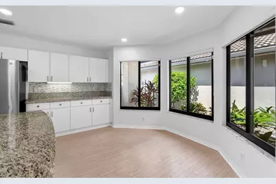 15441 Strathearn Drive, Delray Beach, FL 33446 - Photo 9