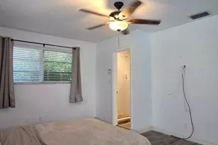 4511 E Country Club Cir, Plantation, FL 33317 - Photo 13
