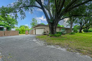 4511 E Country Club Cir, Plantation, FL 33317 - Photo 11