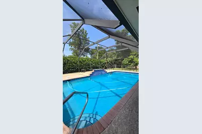 4511 E Country Club Circle, Plantation, FL 33317 - Photo 5