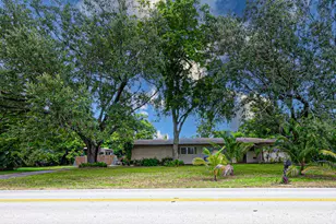 4511 E Country Club Cir, Plantation, FL 33317 - Photo 7