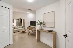 820 NW 21st Way, Delray Beach, FL 33445 - Photo 5