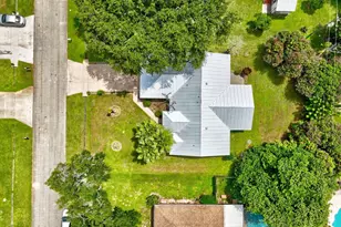 2252 SE McMaster St, Port Saint Lucie, FL 34952 - Photo 57
