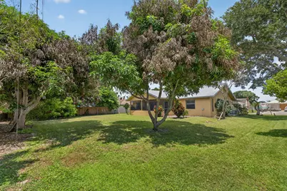 2252 SE McMaster Street, Port Saint Lucie, FL 34952 - Photo 41