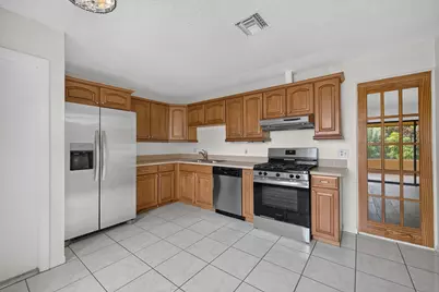 2252 SE McMaster Street, Port Saint Lucie, FL 34952 - Photo 9