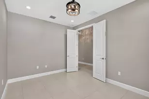 14237 SW Waterfall Ln, Port Saint Lucie, FL 34987 - Photo 31