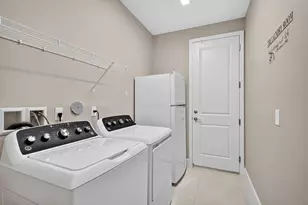 14237 SW Waterfall Ln, Port Saint Lucie, FL 34987 - Photo 39