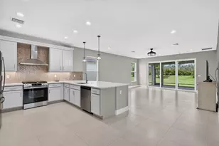 14237 SW Waterfall Ln, Port Saint Lucie, FL 34987 - Photo 11