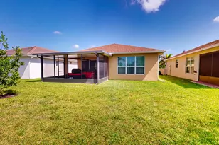 10263 SW Indian Lilac Trail, Port Saint Lucie, FL 34987 - Photo 19