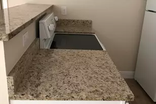 645 Executive Center Dr, West Palm Beach, FL 33401 - Photo 17