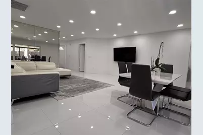 9599 Stones River Park Way, Boca Raton, FL 33428 - Photo 5