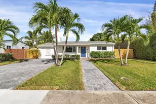 375 Leigh Rd, West Palm Beach, FL 33405 - Photo 3