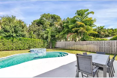 375 Leigh Road, West Palm Beach, FL 33405 - Photo 19