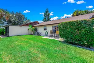 39 VÃ­a De Casas Norte, Boynton Beach, FL 33426 - Photo 27