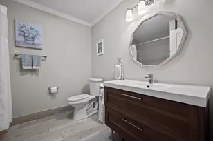 2895 Farragut Ln, West Palm Beach, FL 33409 - Photo 23