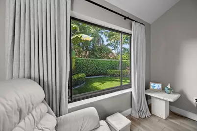 2895 Farragut Lane, West Palm Beach, FL 33409 - Photo 19
