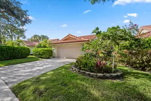2895 Farragut Ln, West Palm Beach, FL 33409 - Photo 1