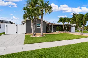 935 Nautilus Isle, Dania Beach, FL 33004 - Photo 3