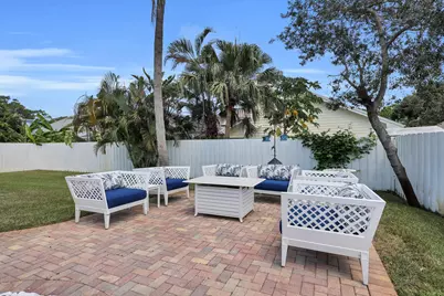 10831 SE Pinegrove Street, Tequesta, FL 33469 - Photo 37