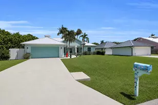 10831 SE Pine Grove St, Tequesta, FL 33469 - Photo 1