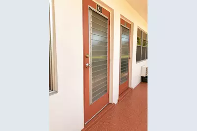 120 Windsor F #Unit F, West Palm Beach, FL 33417 - Photo 3