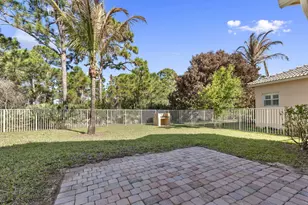 5627 Sunberry Cir, Fort Pierce, FL 34951 - Photo 33