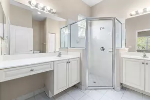 5627 Sunberry Cir, Fort Pierce, FL 34951 - Photo 9