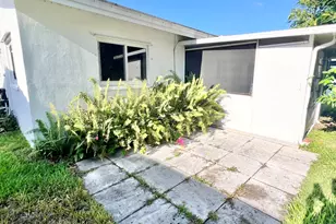 6711 NW 72nd St, Tamarac, FL 33321 - Photo 3