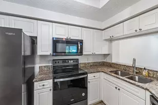 3020 Alcazar Pl, Palm Beach Gardens, FL 33410 - Photo 13