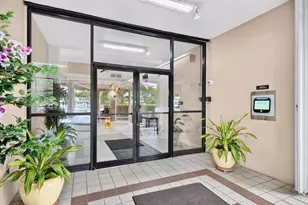 1100 St Charles Pl, Pembroke Pines, FL 33026 - Photo 3
