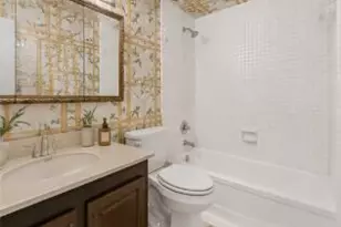1100 St Charles Pl, Pembroke Pines, FL 33026 - Photo 53