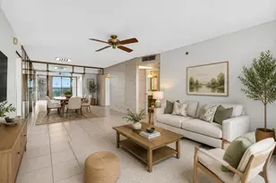1100 St Charles Pl, Pembroke Pines, FL 33026 - Photo 15