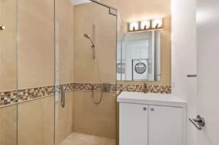 500 Isle of Capri Dr, Fort Lauderdale, FL 33301 - Photo 51