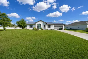 409 SW Voltair Terrace, Port Saint Lucie, FL 34984 - Photo 5