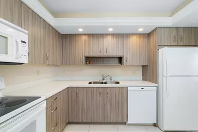 1170 Sugar Sands Boulevard #407, Singer Island, FL 33404 - Photo 7