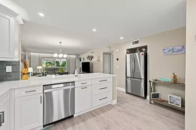 4629 Poinciana Street #304, Lauderdale by the Sea, FL 33308 - Photo 3