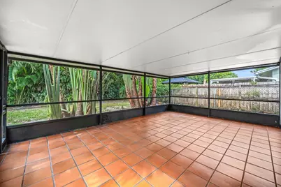 638 SW 4th Avenue, Boynton Beach, FL 33426 - Photo 23