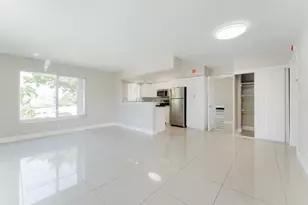 431 W Camino Real, Boca Raton, FL 33432 - Photo 3
