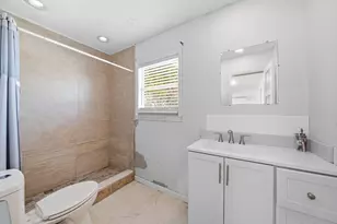 1041 Pine Way NE, Okeechobee, FL 34974 - Photo 19