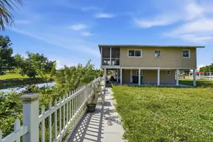 1041 Pine Way NE, Okeechobee, FL 34974 - Photo 7