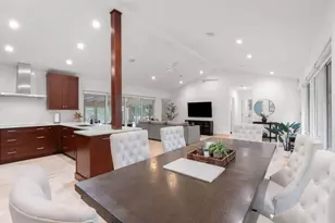 2528 NE 26th Terrace, Fort Lauderdale, FL 33305 - Photo 9