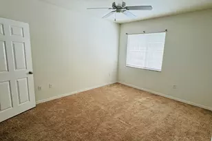 6394 Emerald Dunes Dr, West Palm Beach, FL 33411 - Photo 7