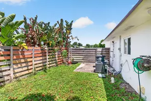 200 NE 28th Terrace, Boca Raton, FL 33431 - Photo 45