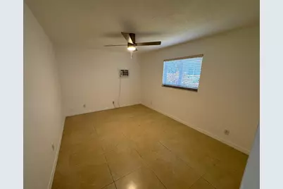 4717 NW 49th Place, Tamarac, FL 33319 - Photo 15