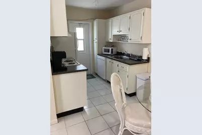 234 Hibiscus Avenue #370, Lauderdale by the Sea, FL 33308 - Photo 7