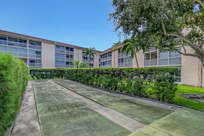 400 Village Green Circle W #117, Palm Springs, FL 33461 - Photo 17