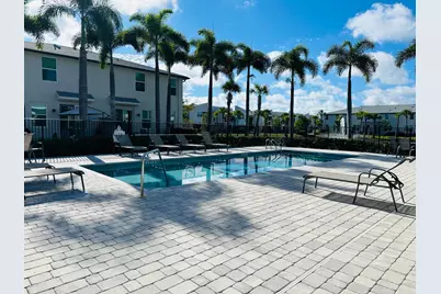3949 SE Mentmore Lane, Stuart, FL 34997 - Photo 3