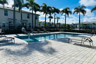3949 SE Mentmore Ln, Stuart, FL 34997 - Photo 3